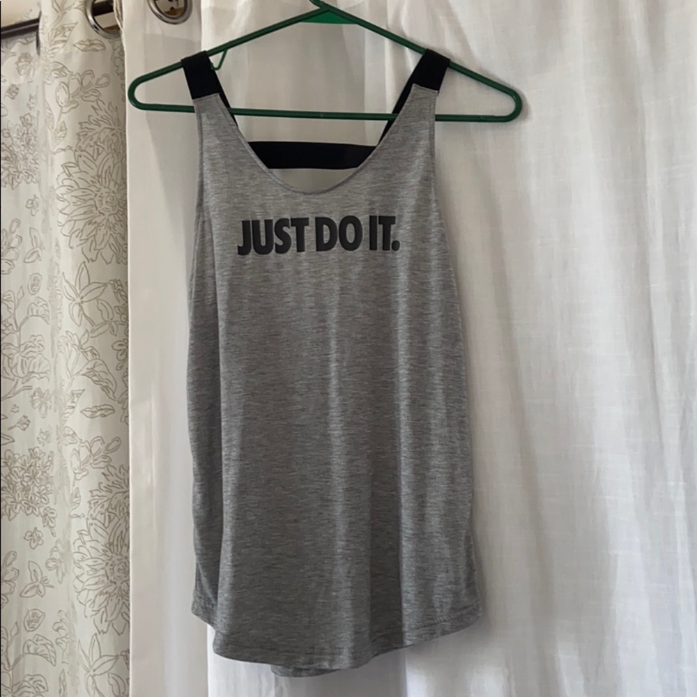 Nike tank